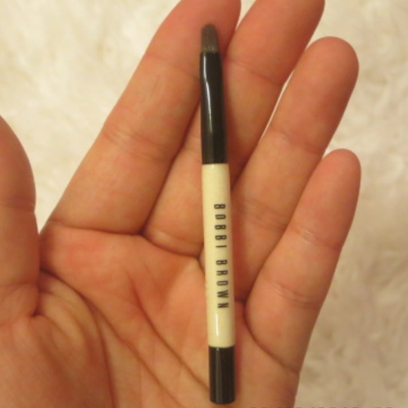 Bobbi Brown Makeup Bobbi Brown Gel Eyeliner Brush Poshmark